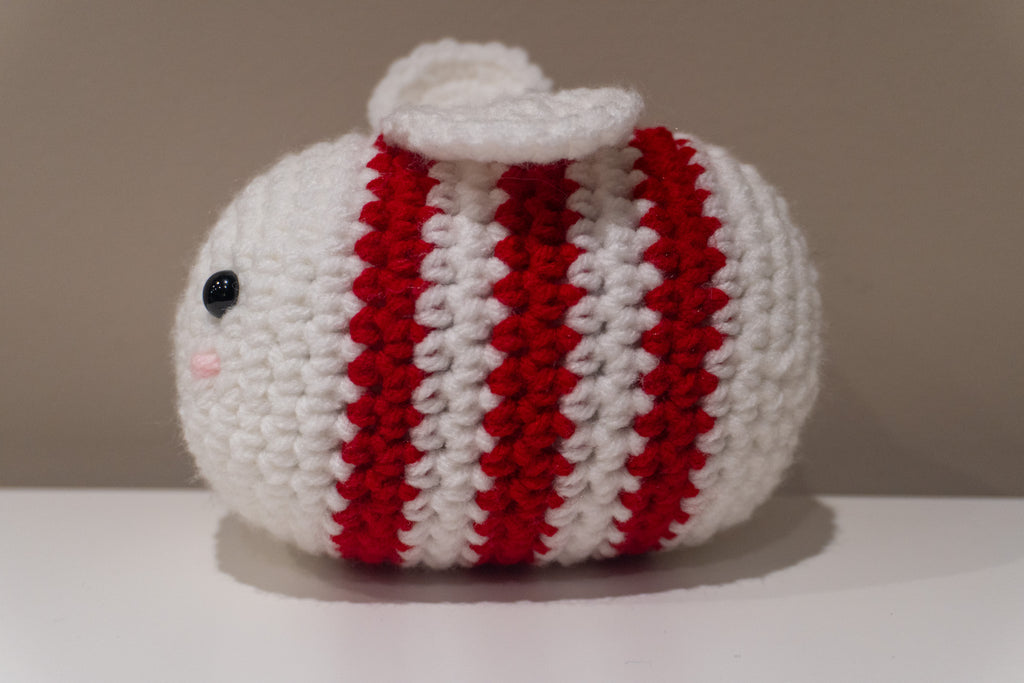 Original Holiday Bee - Customizable Handmade Crochet Amigurumi Bee