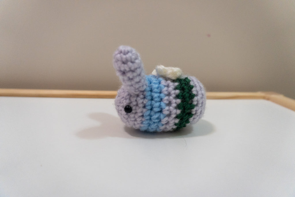 Mini Holiday Bee - Handmade Amigurumi Plushie