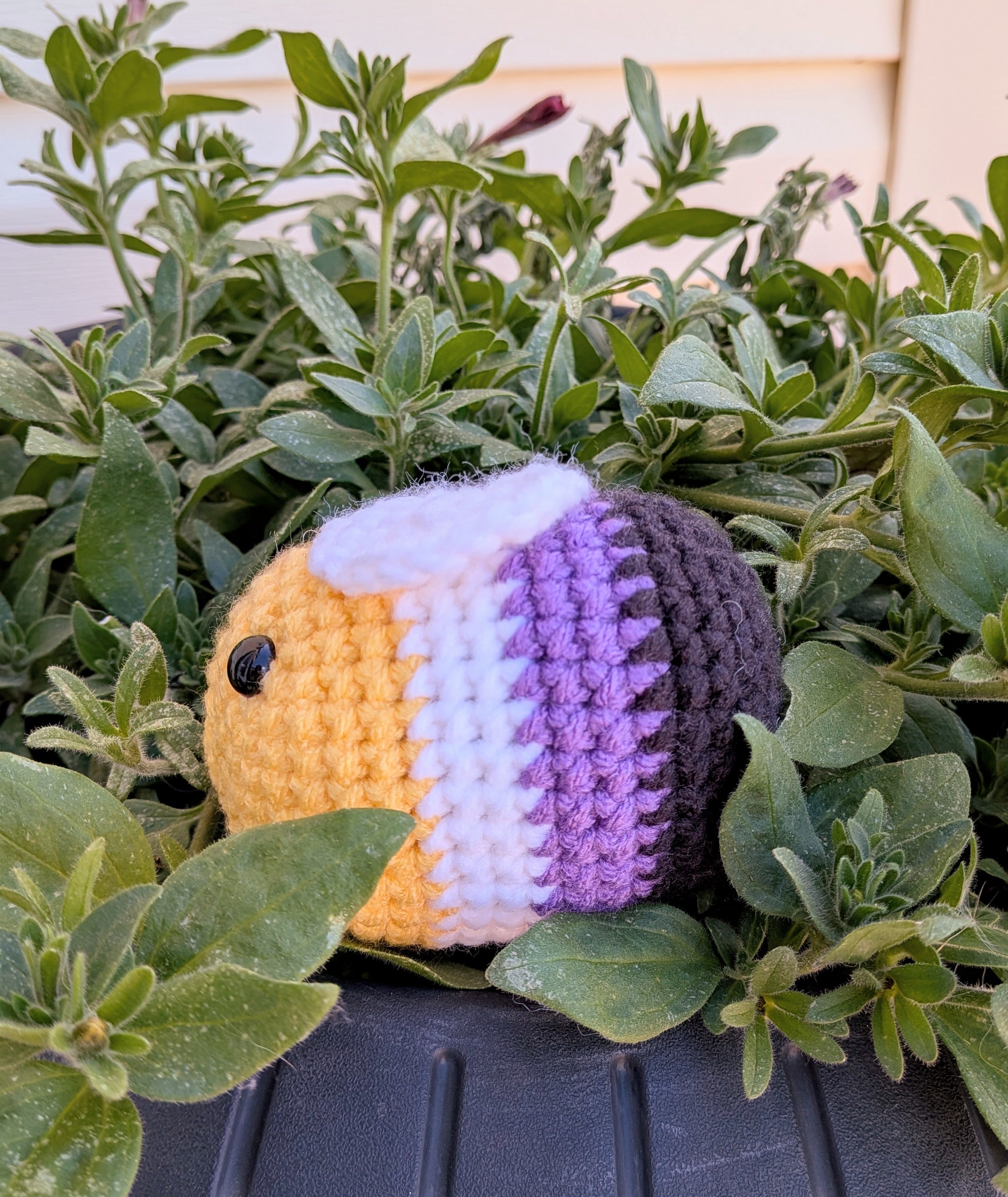 Holiday Bee - Pride Collection - NonBeenary Pride
