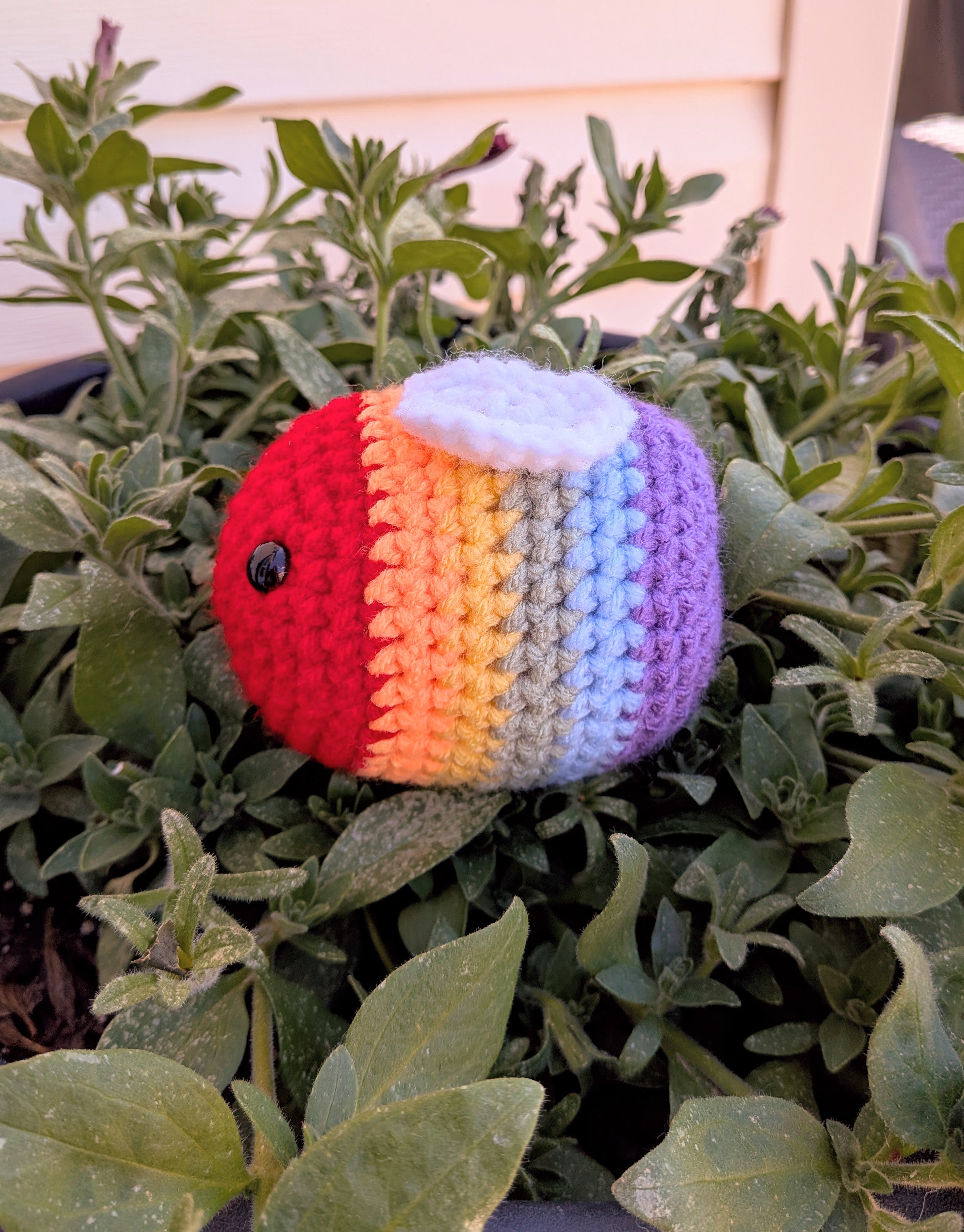 Holiday Bee - Pride Collection - Rainbow Pride